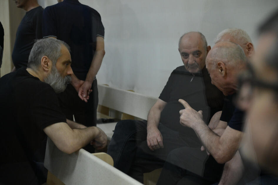 Madat Babayan ibtidai istintaqa ifadəsində Xocalı soyqırımı zamanı xüsusi qəddarlığı ilə seçilən Ermənistan silahlı qüvvələrinin bəzi hərbçilərinin adlarını açıqlayıb