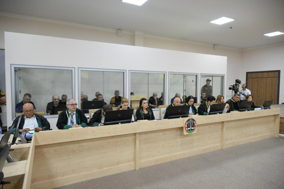 Bir sıra cinayətlərdə ittiham olunan Ermənistan vətəndaşlarının ibtidai istintaqa ifadələrinin məhkəmədə elan olunması başa çatıb