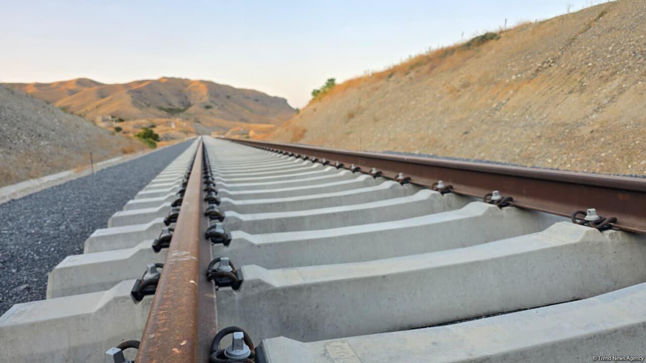 Продолжается строительство железной дороги Горадиз–Агбенд