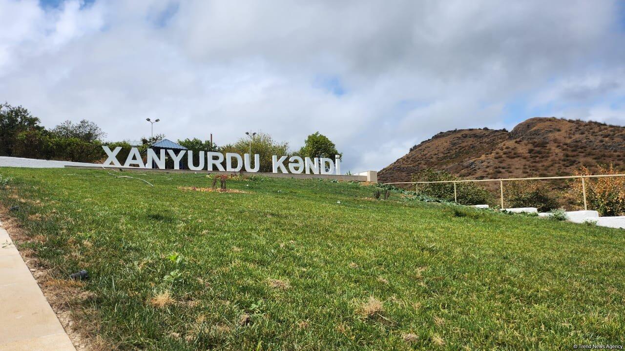 Xocalının Xanyurdu kəndinə çatan ailələrə evlərin açarları təqdim edilib