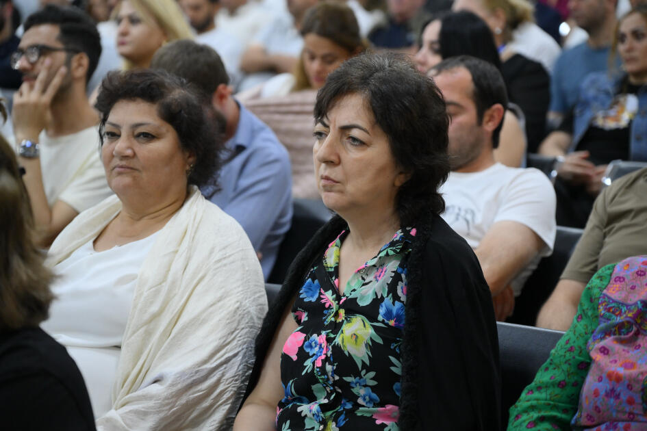 Ruben Vardanyanın məhkəməsində zərərçəkmiş şəxslərin və zərərçəkmişlərin hüquqi varislərinin ifadələri dinlənilib