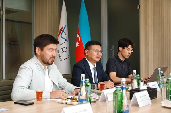 Китай и Азербайджан обсудили расширение железнодорожного сообщения