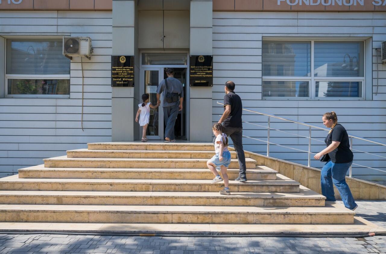 При поддержке PASHA Holding более 12 тысяч детей из малообеспеченных семей будут обеспечены школьными принадлежностями