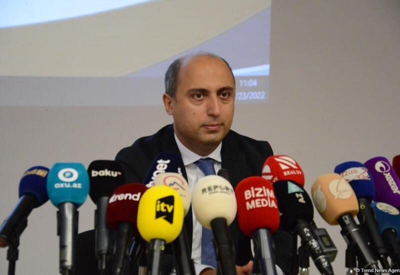 Эмин Амруллаев внес ясность в вопрос о "русском секторе"