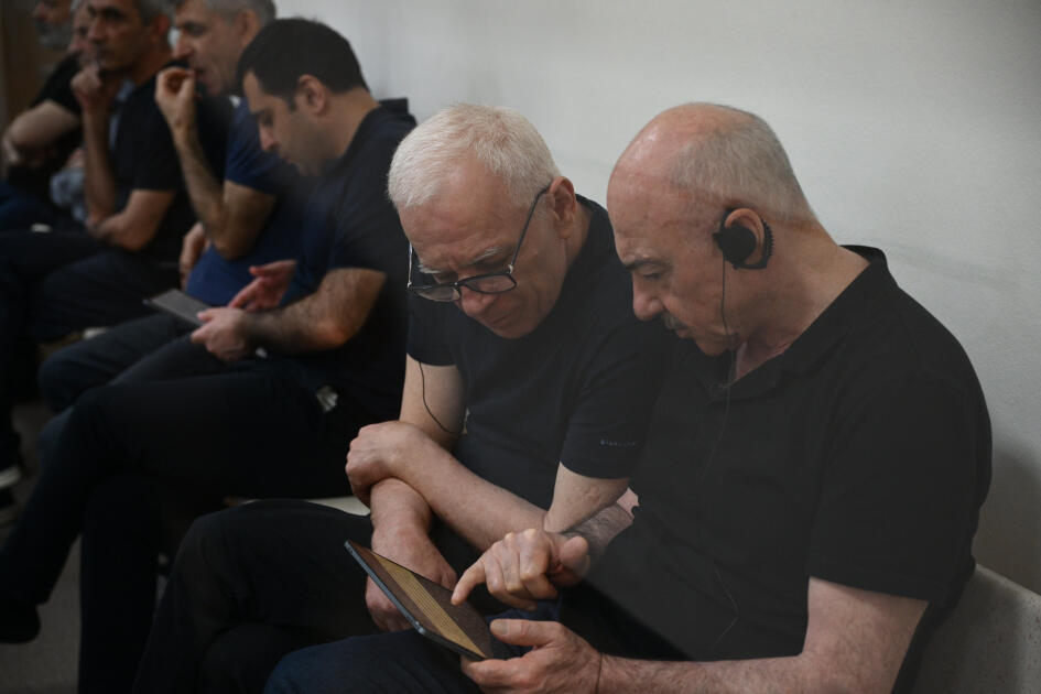 Azərbaycan ərazilərinin Ermənistandan atəşə tutulması, mülki azərbaycanlıların öldürülməsi, girov götürülməsi ilə bağlı sənədlər məhkəmədə elan olunub