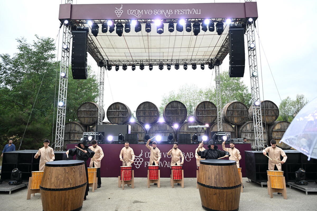 Şamaxıda növbəti Üzüm və Şərab Festivalının açılışı olub