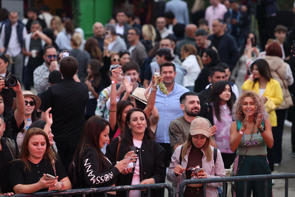 Şamaxıda növbəti Üzüm və Şərab Festivalının açılışı olub
