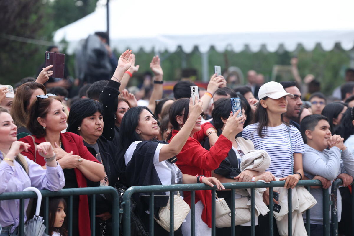 Şamaxıda növbəti Üzüm və Şərab Festivalının açılışı olub