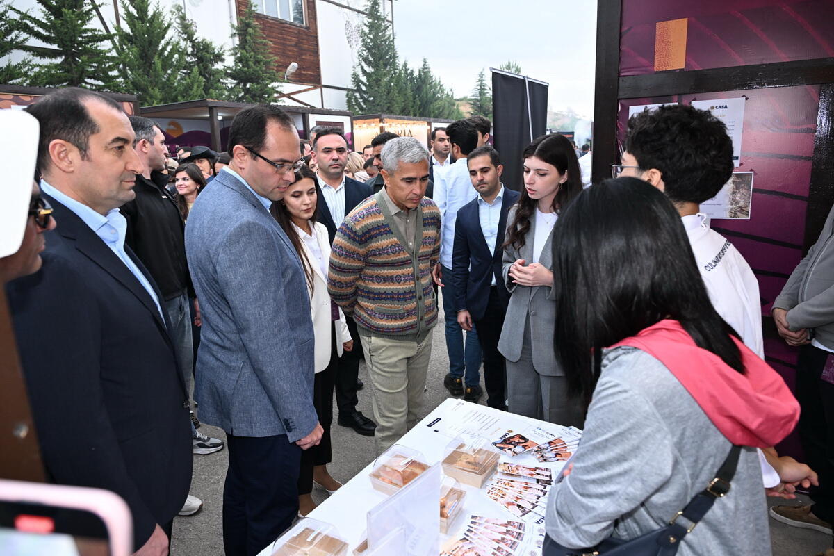 Şamaxıda növbəti Üzüm və Şərab Festivalının açılışı olub
