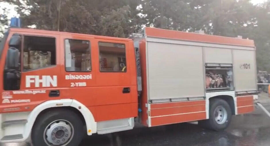Xırdalanda çoxmərtəbəli yaşayış binasında yanğın