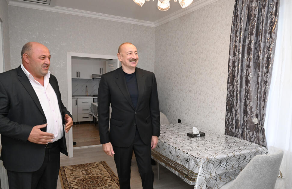 Prezident İlham Əliyev Xocavənd rayonunun Qırmızı Bazar qəsəbəsində olub