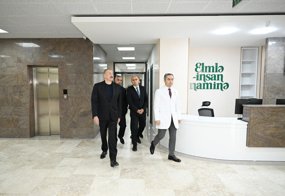 Prezident İlham Əliyev Qarabağ Universitetinin Klinikası binasının, Tibb və sağlamlıq elmləri fakültəsinin tədris korpusunun açılışında iştirak edib