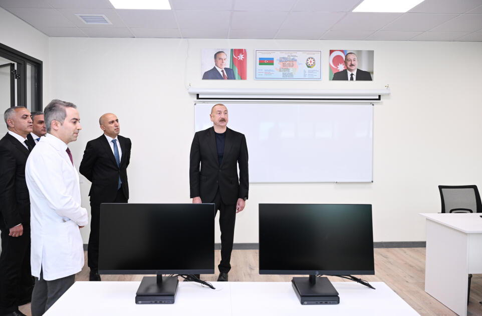 Prezident İlham Əliyev Qarabağ Universitetinin Klinikası binasının, Tibb və sağlamlıq elmləri fakültəsinin tədris korpusunun açılışında iştirak edib