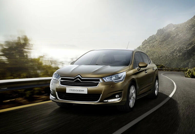 Названы 7 минусов седана Citroen C4