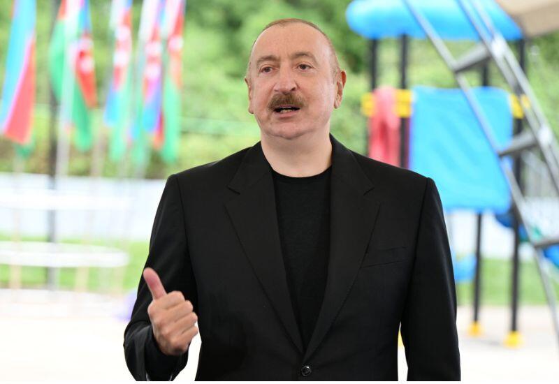 Prezident İlham Əliyev: Uzun illər köçkün həyatı yaşamış insanlar ən gözəl şəraitə layiqdirlər