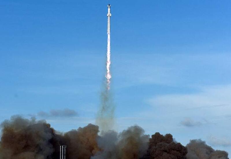 SpaceX провела серию испытаний ракетных двигателей