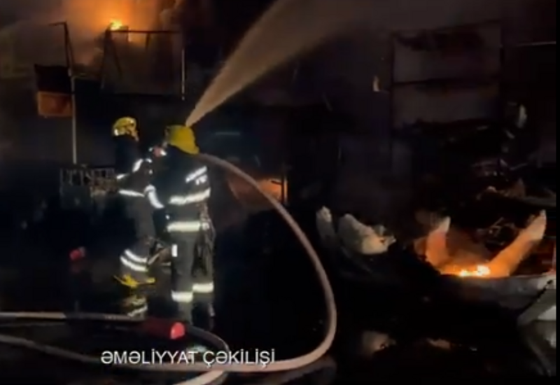 Bakıda təkər bazarı ərazisində yanğın olub