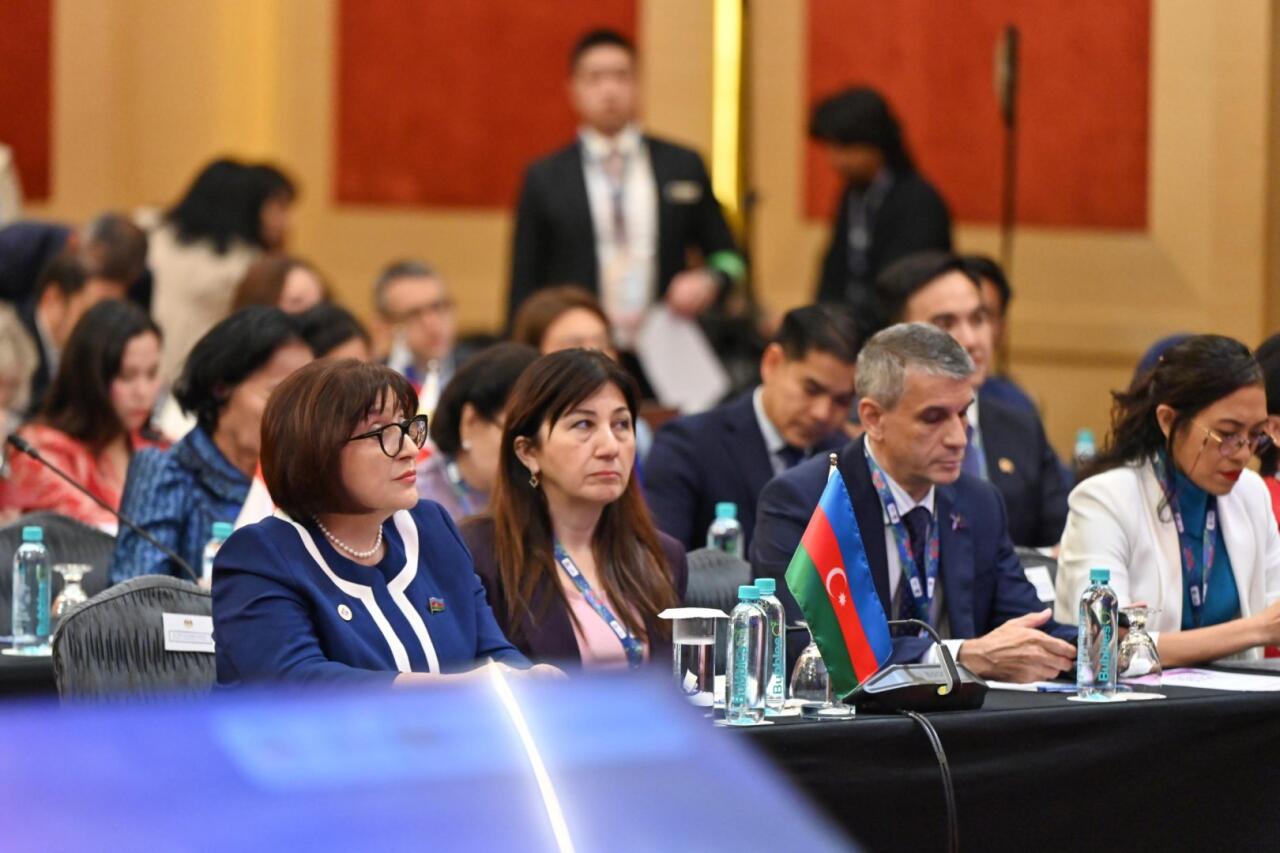 Milli Məclisin sədri Sahibə Qafarova Malayziyada AİPA-nın 2-ci Qadın Siyasi Liderlər Forumunda çıxış edib