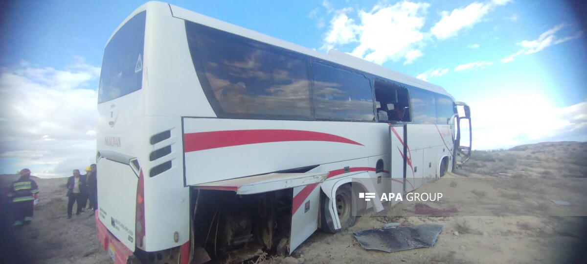 Автобус сорвался в овраг в Нахчыване