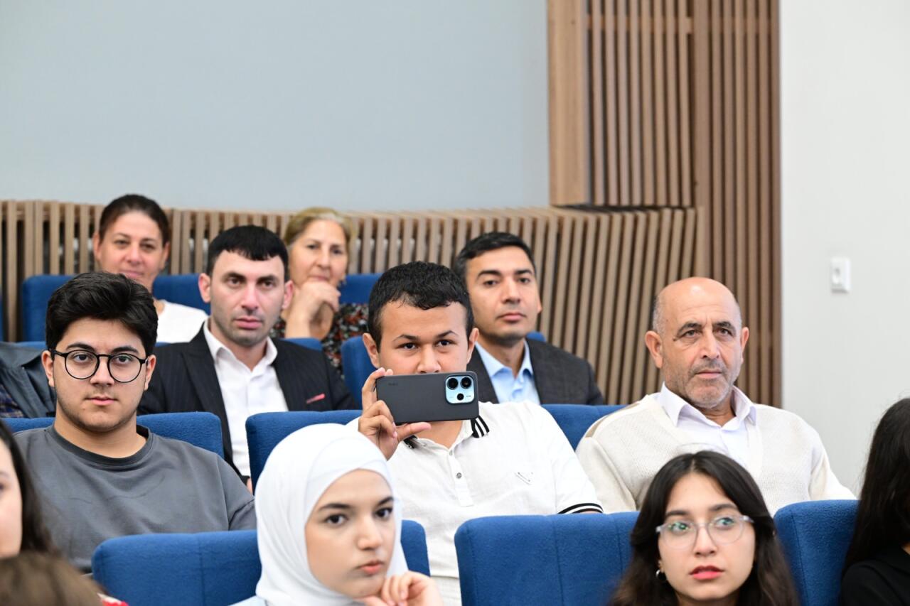 В рамках празднования Дня города в Ханкенди представлена оперетта "Аршин мал алан"