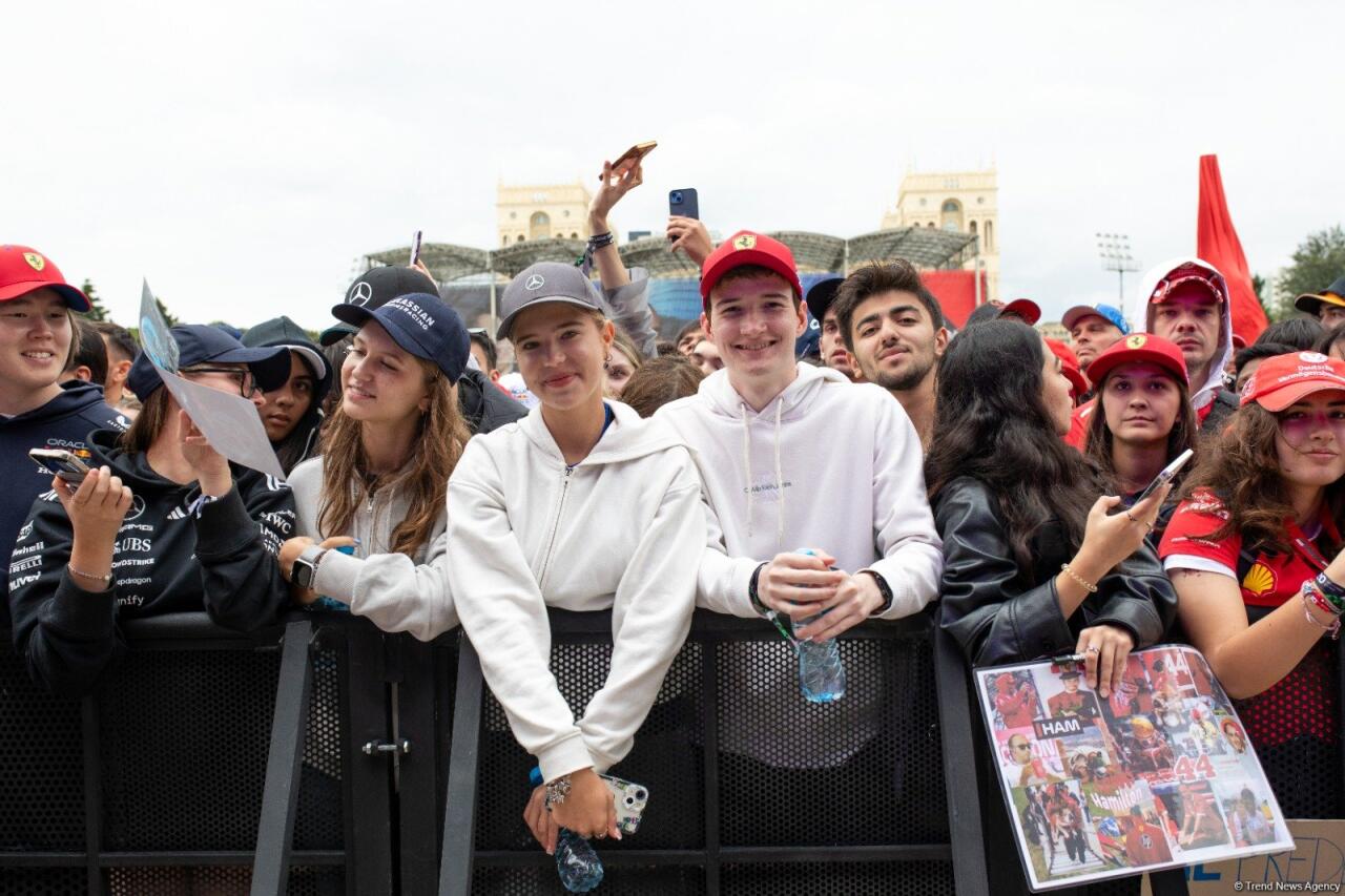 Fan Forum в Баку подарил болельщикам Формулы-1 незабываемые эмоции