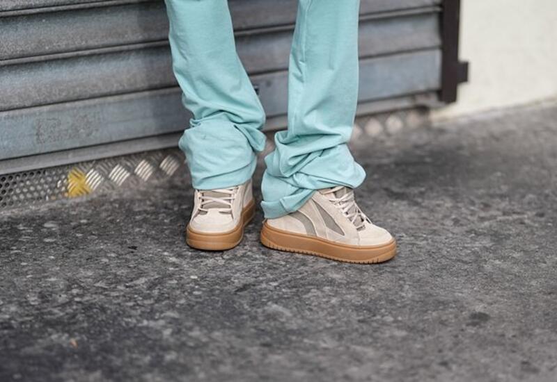Сникерсы из 2010-х вновь вернулись в моду