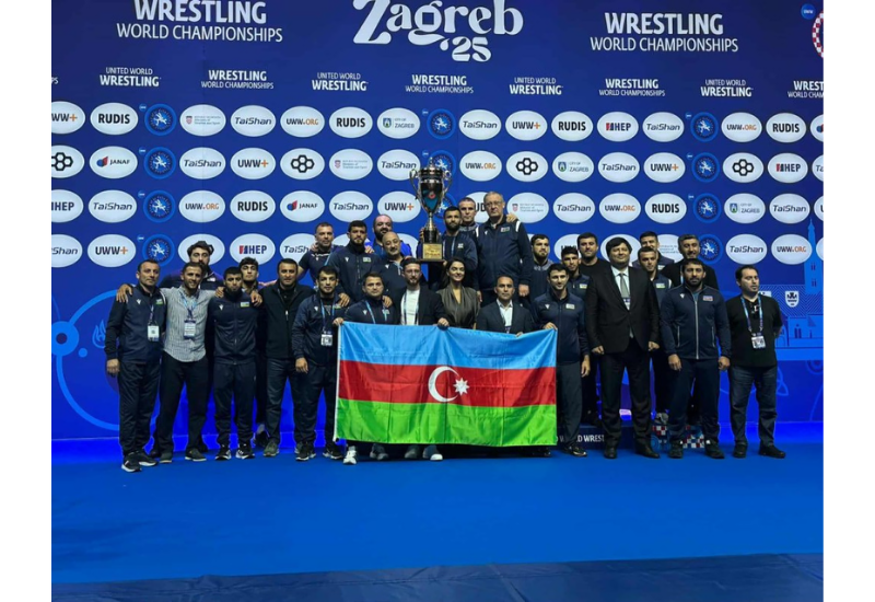 Сборная Азербайджана по борьбе заняла второе место на чемпионате мира