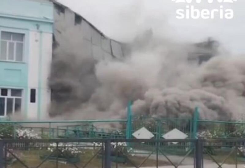 Момент обрушения школы в России попал на видео