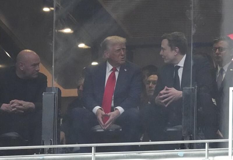 Трамп оценил беседу с Маском на панихиде