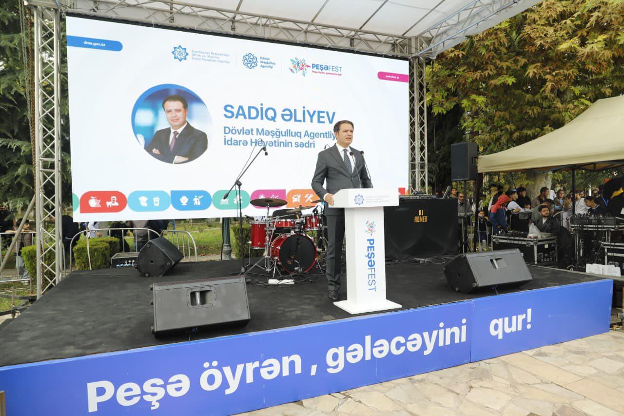 Nizami Səfərov PeşəFest adlı layihə çərçivəsində baş tutan tədbirdə iştirak edib