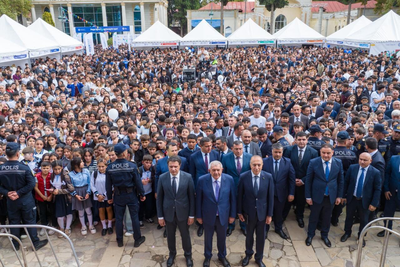 Nizami Səfərov PeşəFest adlı layihə çərçivəsində baş tutan tədbirdə iştirak edib