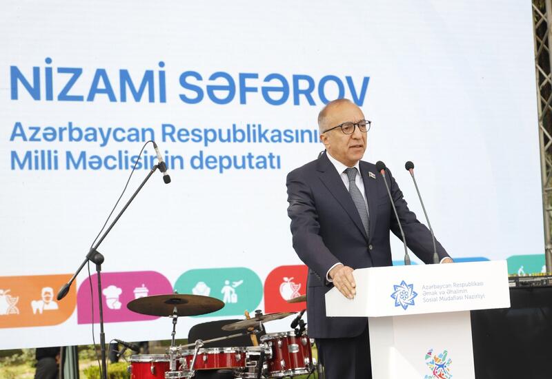 Nizami Səfərov PeşəFest adlı layihə çərçivəsində baş tutan tədbirdə iştirak edib