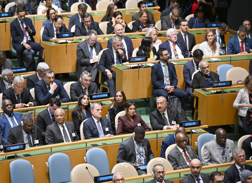 Prezident İlham Əliyev və birinci xanım Mehriban Əliyeva BMT Baş Assambleyasının 80-ci sessiyası çərçivəsində keçirilən yüksəksəviyyəli müzakirələrdə iştirak ediblər