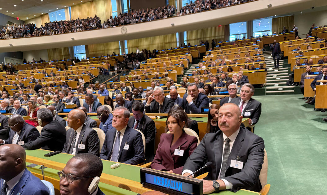 Prezident İlham Əliyev və birinci xanım Mehriban Əliyeva BMT Baş Assambleyasının 80-ci sessiyası çərçivəsində keçirilən yüksəksəviyyəli müzakirələrdə iştirak ediblər