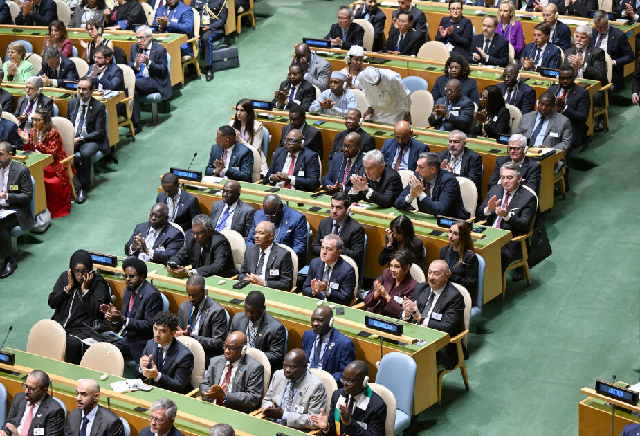 Prezident İlham Əliyev və birinci xanım Mehriban Əliyeva BMT Baş Assambleyasının 80-ci sessiyası çərçivəsində keçirilən yüksəksəviyyəli müzakirələrdə iştirak ediblər