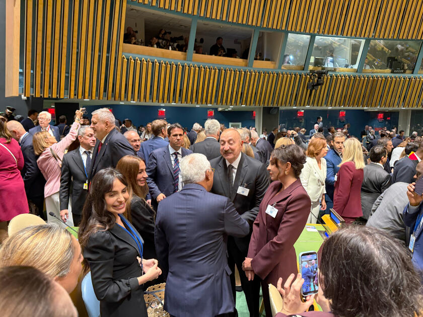 Prezident İlham Əliyev və birinci xanım Mehriban Əliyeva BMT Baş Assambleyasının 80-ci sessiyası çərçivəsində keçirilən yüksəksəviyyəli müzakirələrdə iştirak ediblər