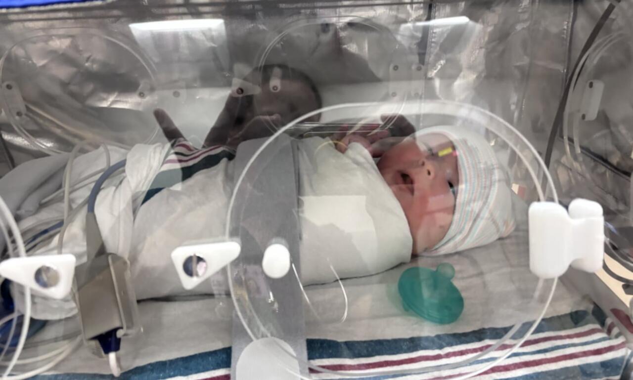 Hamilə olduğunu doğuş zamanı öyrəndi