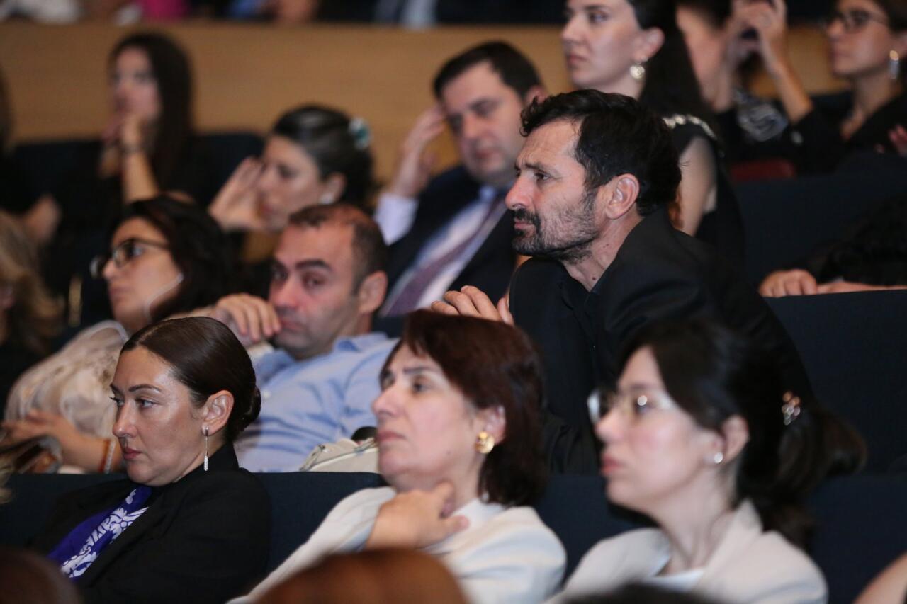 Nəsimi festivalında “İblis” yeni təqdimatda nümayiş olunub
