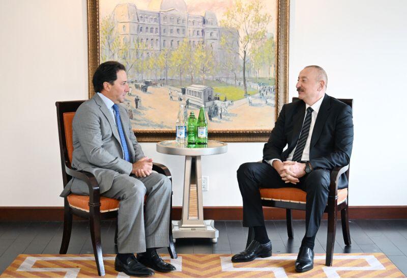 Prezident İlham Əliyev Nyu-Yorkda “Ares Management” qlobal investisiya şirkətinin həmtəsisçisi və baş icraçı direktoru ilə görüşüb