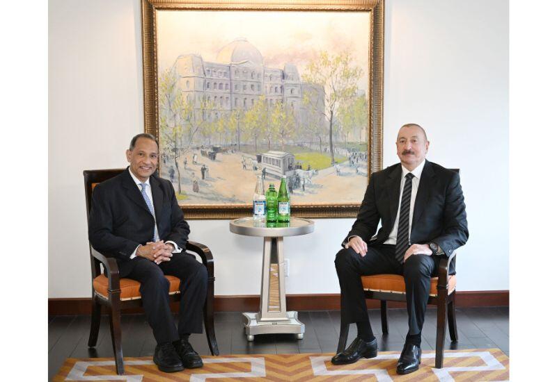 Prezident İlham Əliyev Nyu-Yorkda ABŞ Ticarət Palatasının baş vitse-prezidenti ilə görüşüb