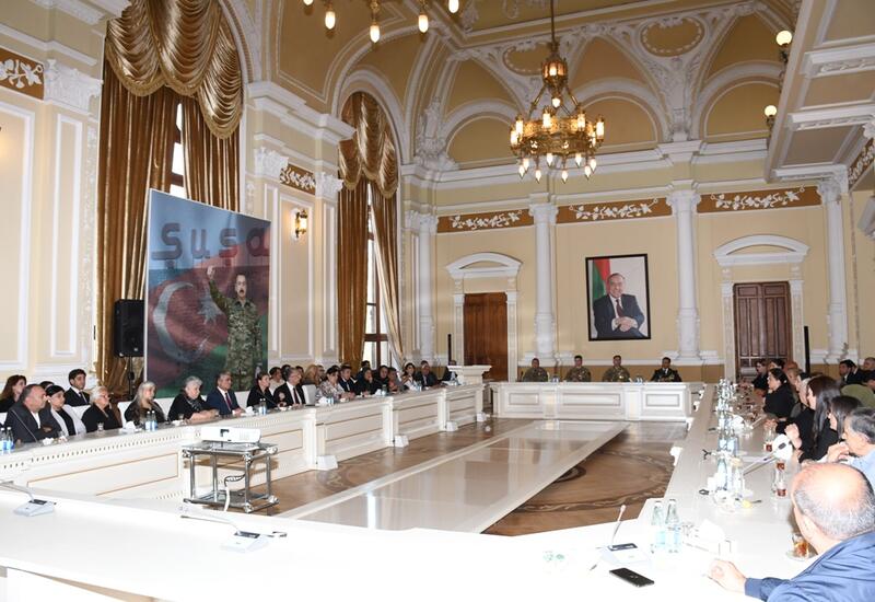 Bakı Şəhər İcra Hakimiyyətində şəhid ailələri ilə görüş keçirilib