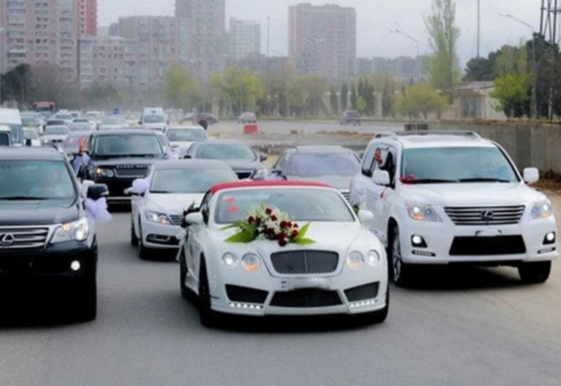 Toy karvanında avtoxuliqanlıq edən sürücü həbs edilib