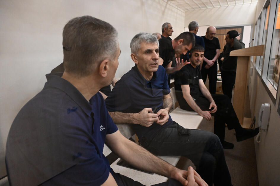 Ermənistan vətəndaşlarının məhkəməsində Aprel döyüşləri ilə bağlı sənədlər elan olunub