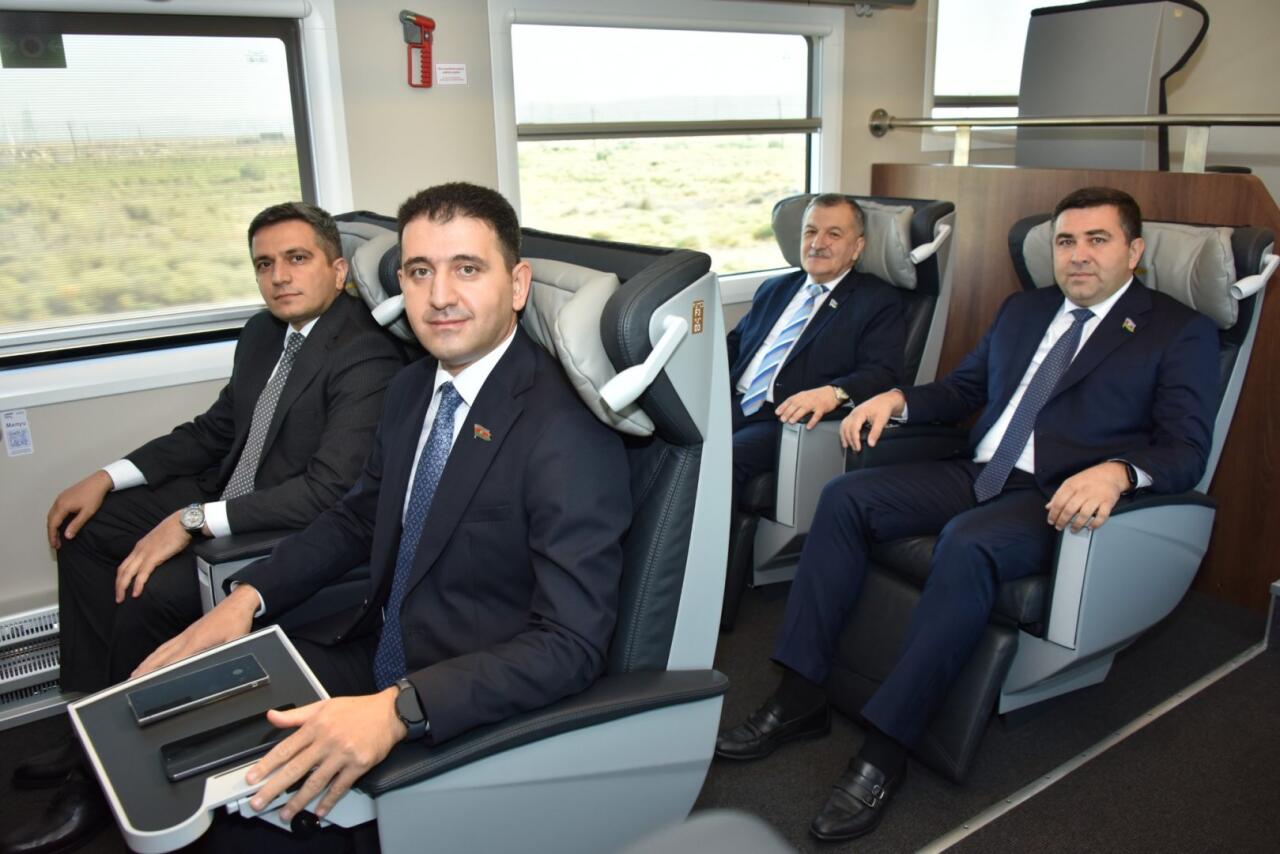 Gəncə–Mingəçevir–Ağstafa marşrutu ilə rəmzi səfər təşkil edilib