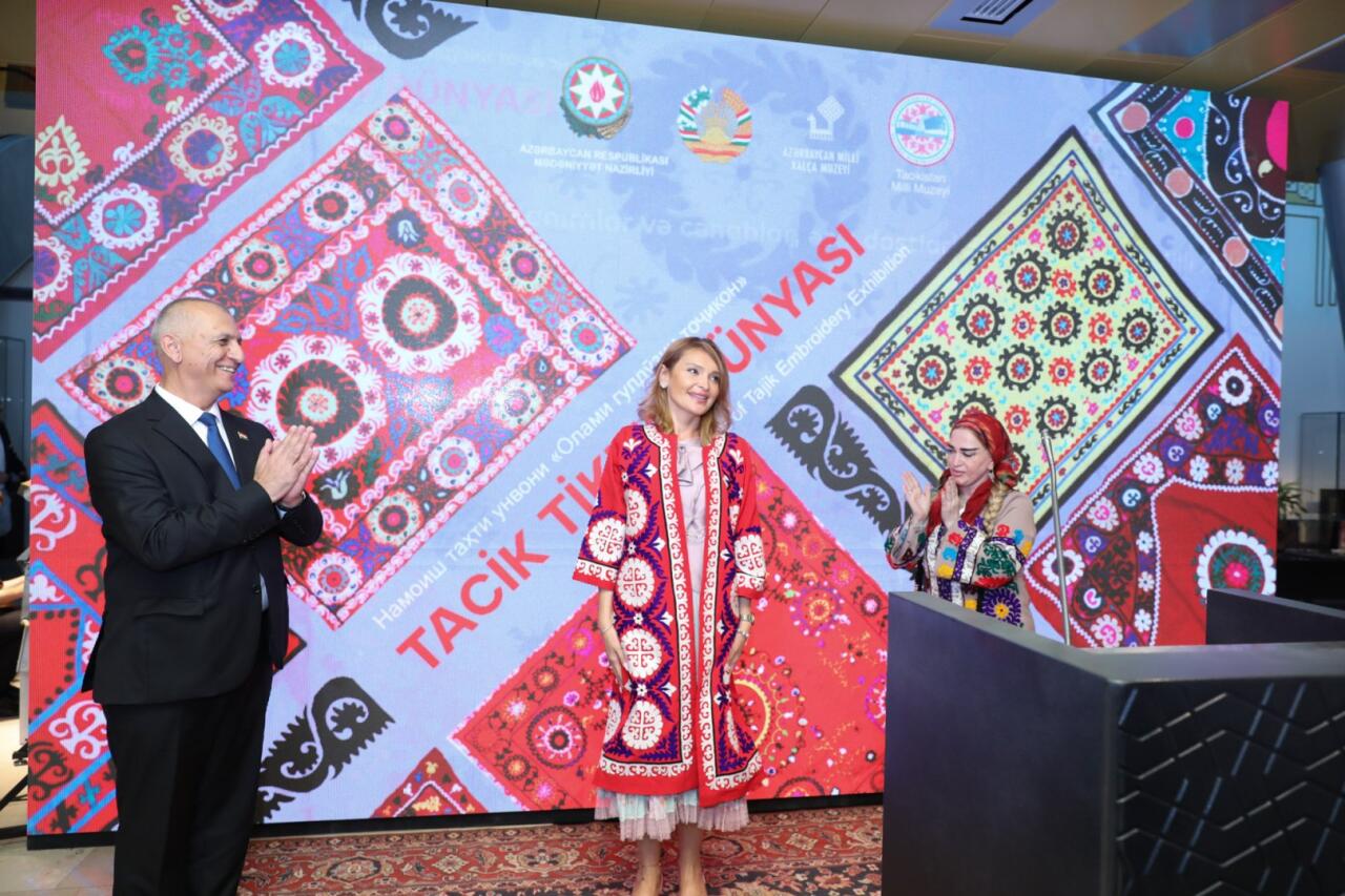"Мир таджикской вышивки" в Баку: искусство, в котором звучит душа народа
