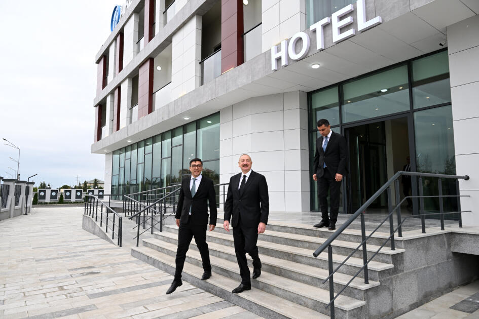 Prezident İlham Əliyev Yevlax Olimpiya İdman Kompleksinin açılışında iştirak edib