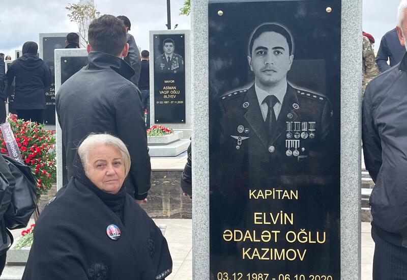O balasından, mən də balamdan doymadım