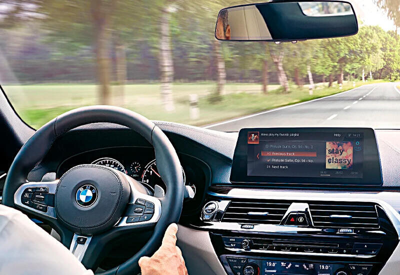 BMW 196 mindən çox avtomobili geri çağırır