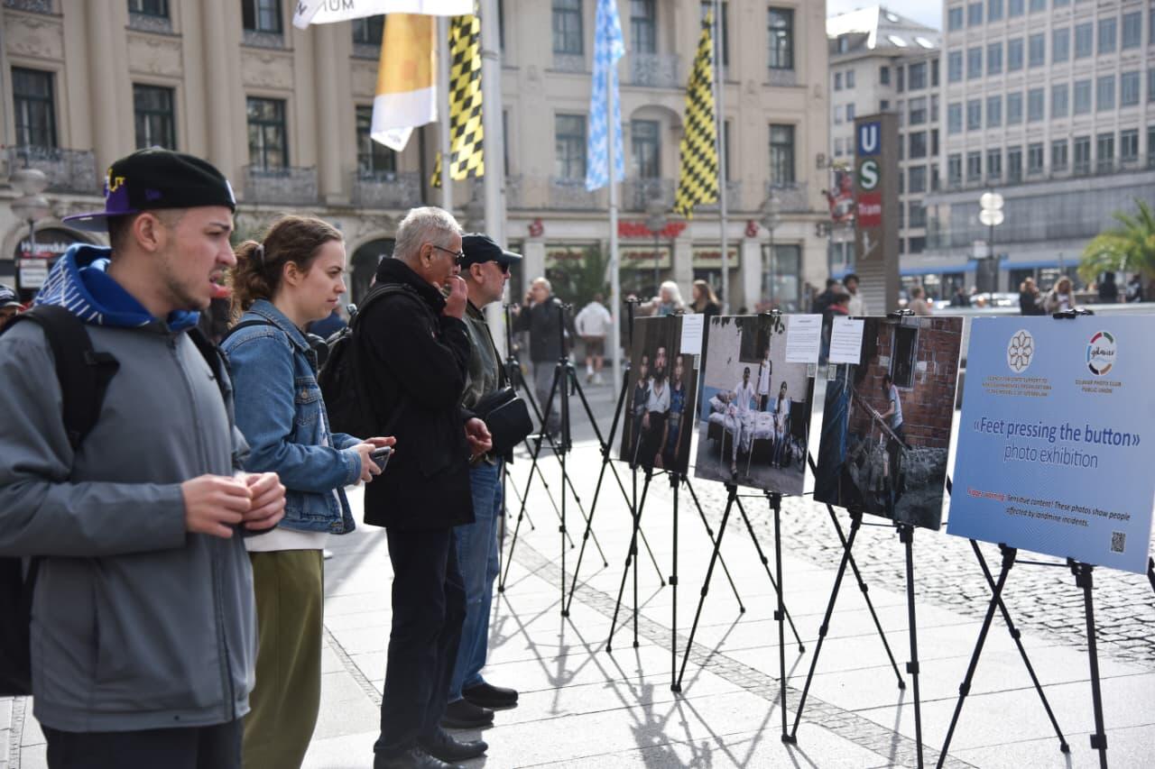 В Мюнхене открылась фотовыставка о жертвах мин в Азербайджане