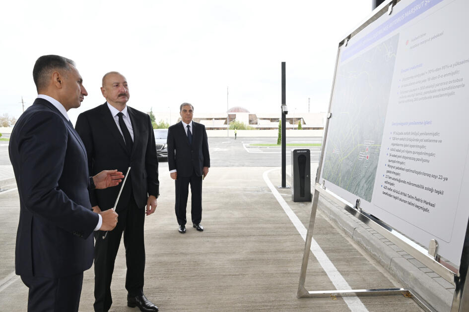 Prezident İlham Əliyev “BakuBus” MMC-nin Gəncə Avtoparkının açılışında iştirak edib